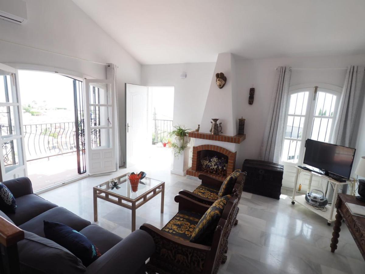 Alaymar With Fantastic Views Overlooking Burriana Beach Zone Hébergement de vacances *
